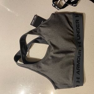 Under armour sports bra NWT